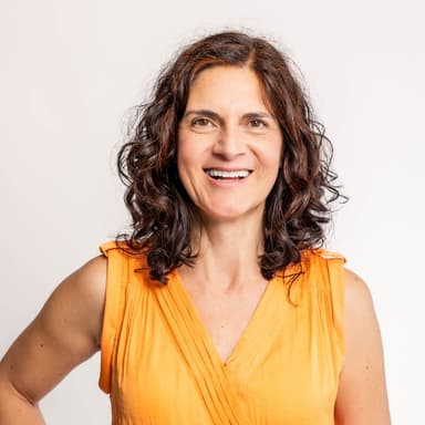 Dr. Teresa Escrig, PhD in Arti